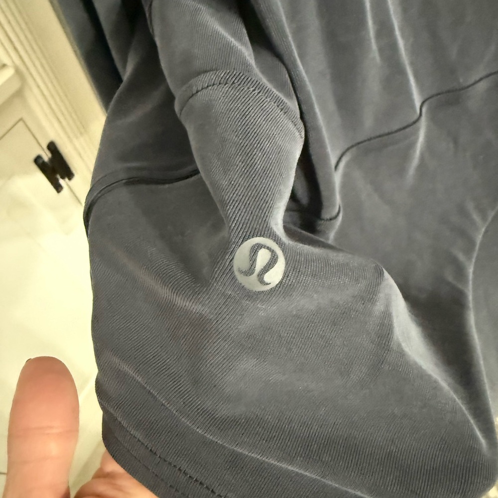 Lululemon Drapey Softstreme Off-The-Shoulder Long-Sleeve Shirt - Picture 4 of 7